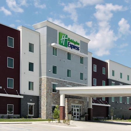 Holiday Inn Express Fargo Sw I94 Medical Center, An Ihg Hotel Buitenkant foto