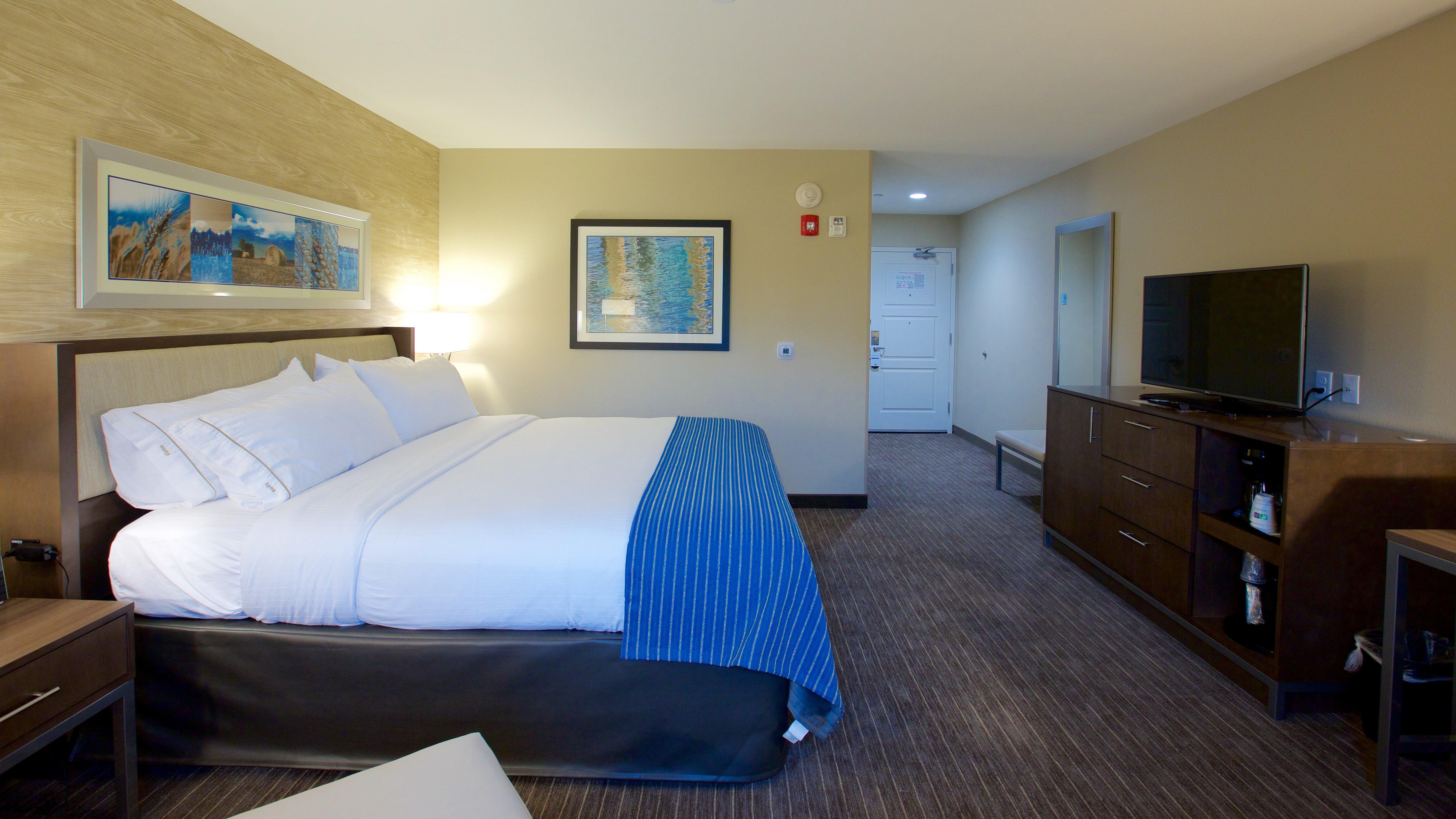 Holiday Inn Express Fargo Sw I94 Medical Center, An Ihg Hotel Buitenkant foto