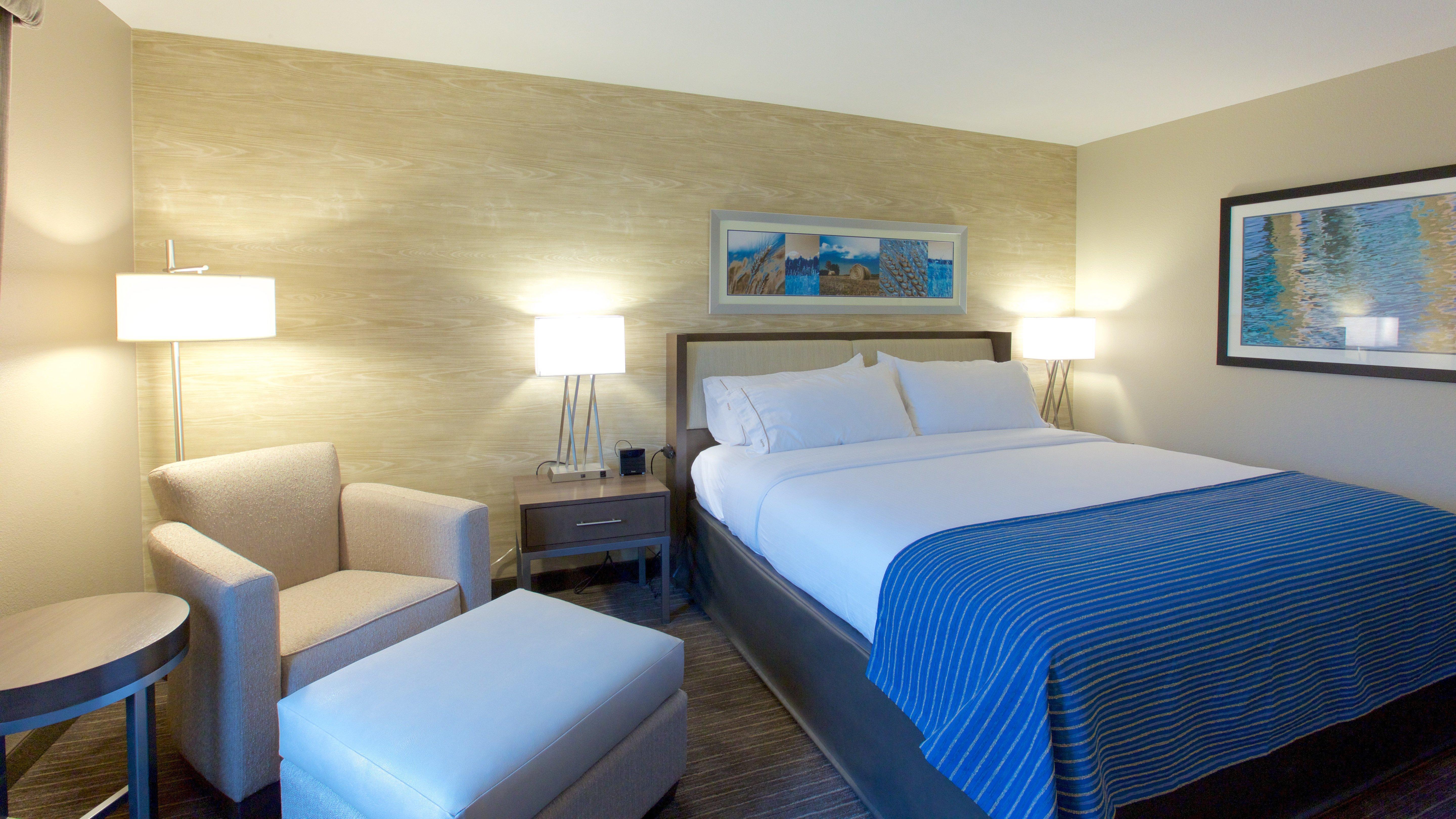 Holiday Inn Express Fargo Sw I94 Medical Center, An Ihg Hotel Buitenkant foto