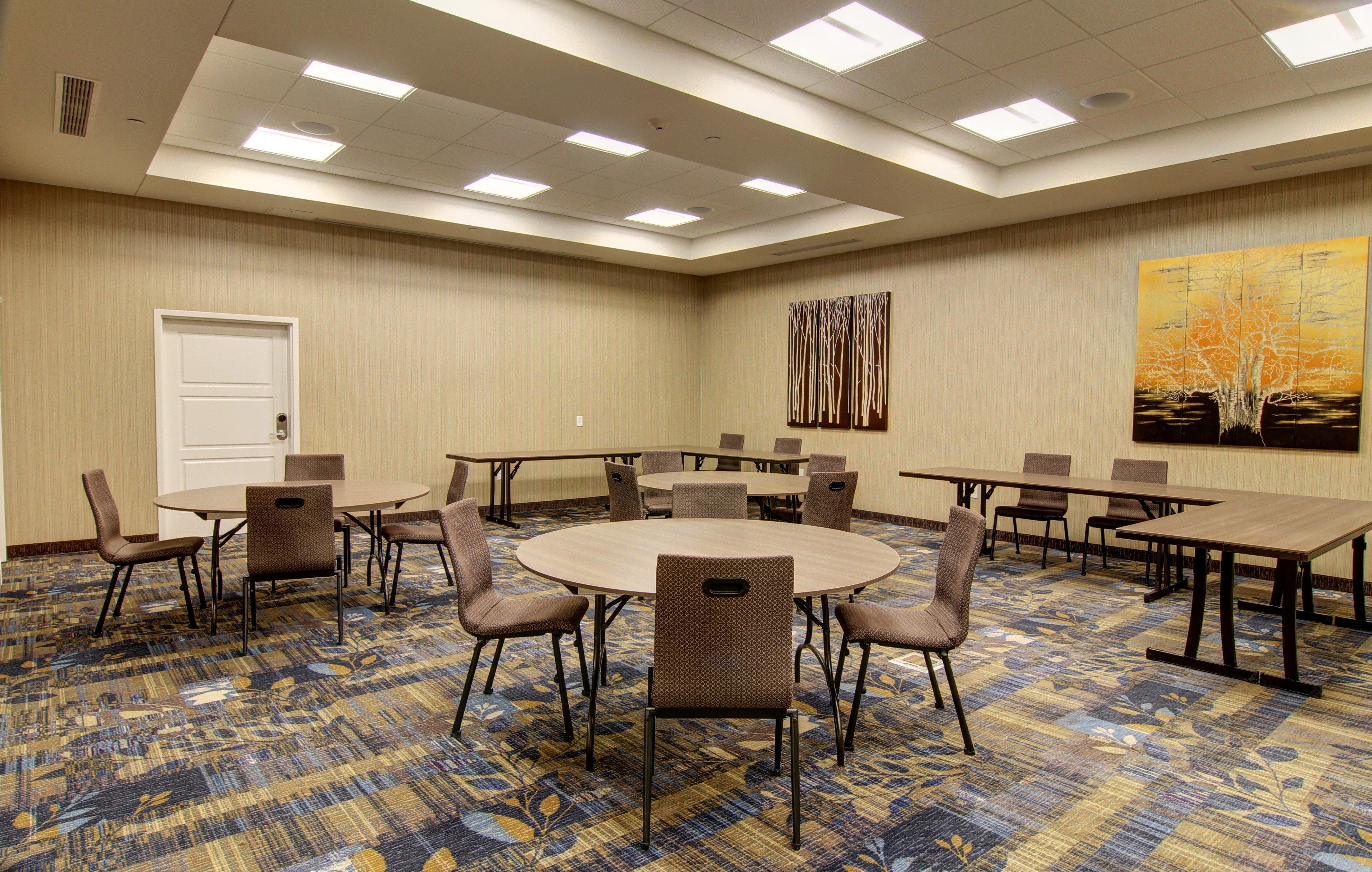 Holiday Inn Express Fargo Sw I94 Medical Center, An Ihg Hotel Buitenkant foto